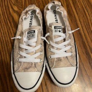 Converse All Star Size 8 slip on tennis shoes